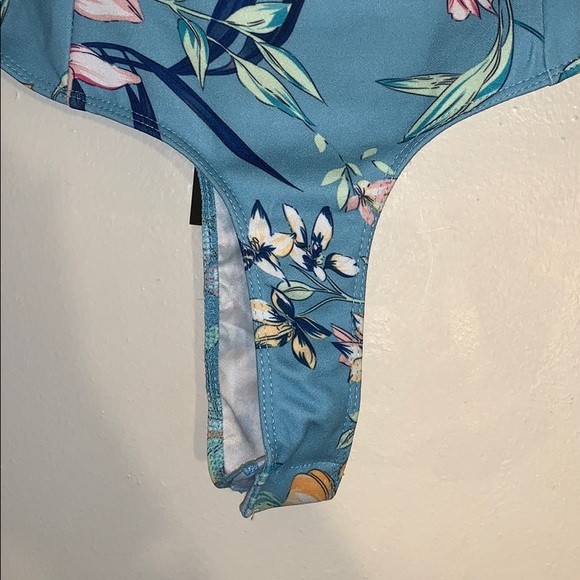 strapless floral body suit - Picture 3 of 7